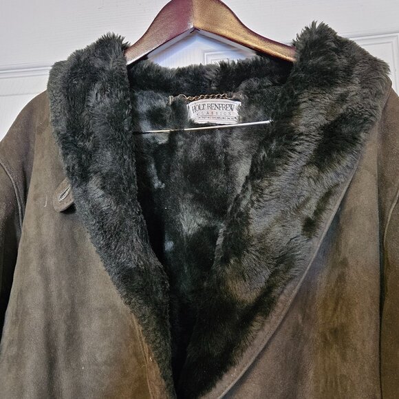 Holt Renfrew Classics Genuine Lambskin Shearling Coat - Made in Canada - S - Picture 11 of 16